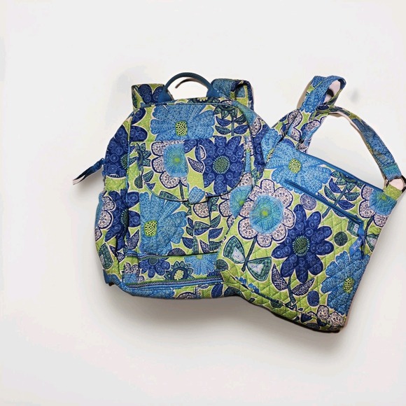 Vera Bradley Doodle Daisy Backpack And Cross Body Set Lot - Picture 1 of 13